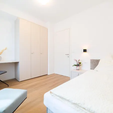 Citypointapartments- Theatre Appartement