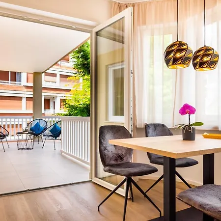 Citypointapartments- Theatre Daire Merano