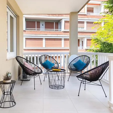 Citypointapartments- Theatre *