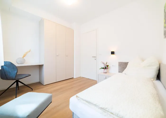 Citypointapartments- Theatre Appartement